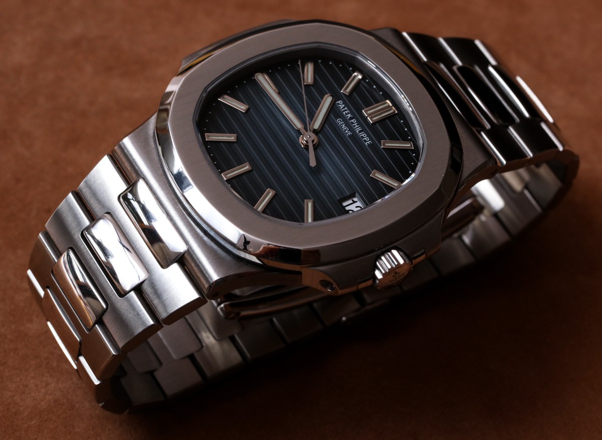 patek philippe nautilus 5711 movement